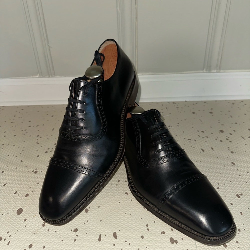 Johnston & Murphy Black Cap Toe Leather Shoes